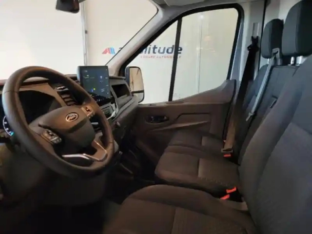 Ford Transit 2t fg pe 350 l2h2 135 kw batterie 75/68 kwh trend business — photo 9