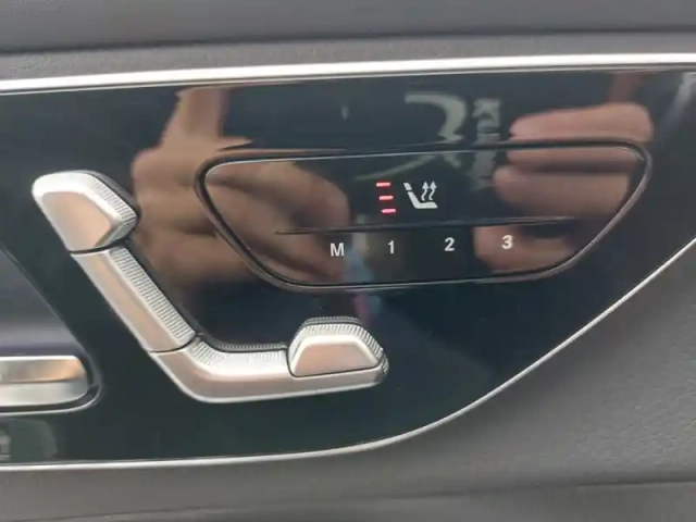 Mercedes Glc 300 e 4matic — photo 9