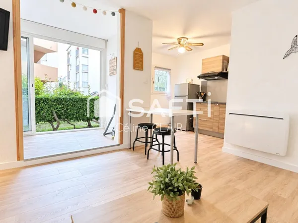 APPARTEMENT T2 CABINE ENTIÈREMENT RÉNOVÉ AVEC PARKING PRIVATIF