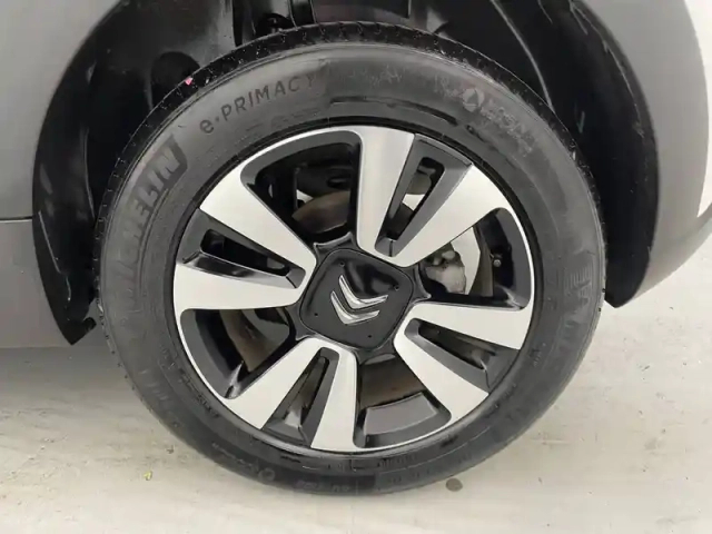 Citroën C3 puretech 110 s&amp;s eat6 — photo 16