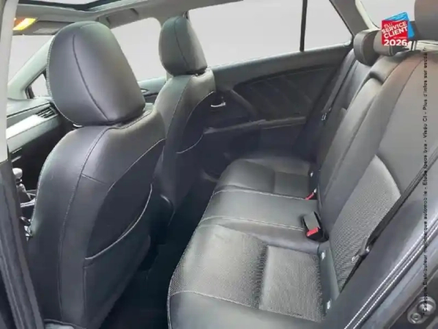 Toyota Avensis touring spt 112 d-4d executive — photo 11