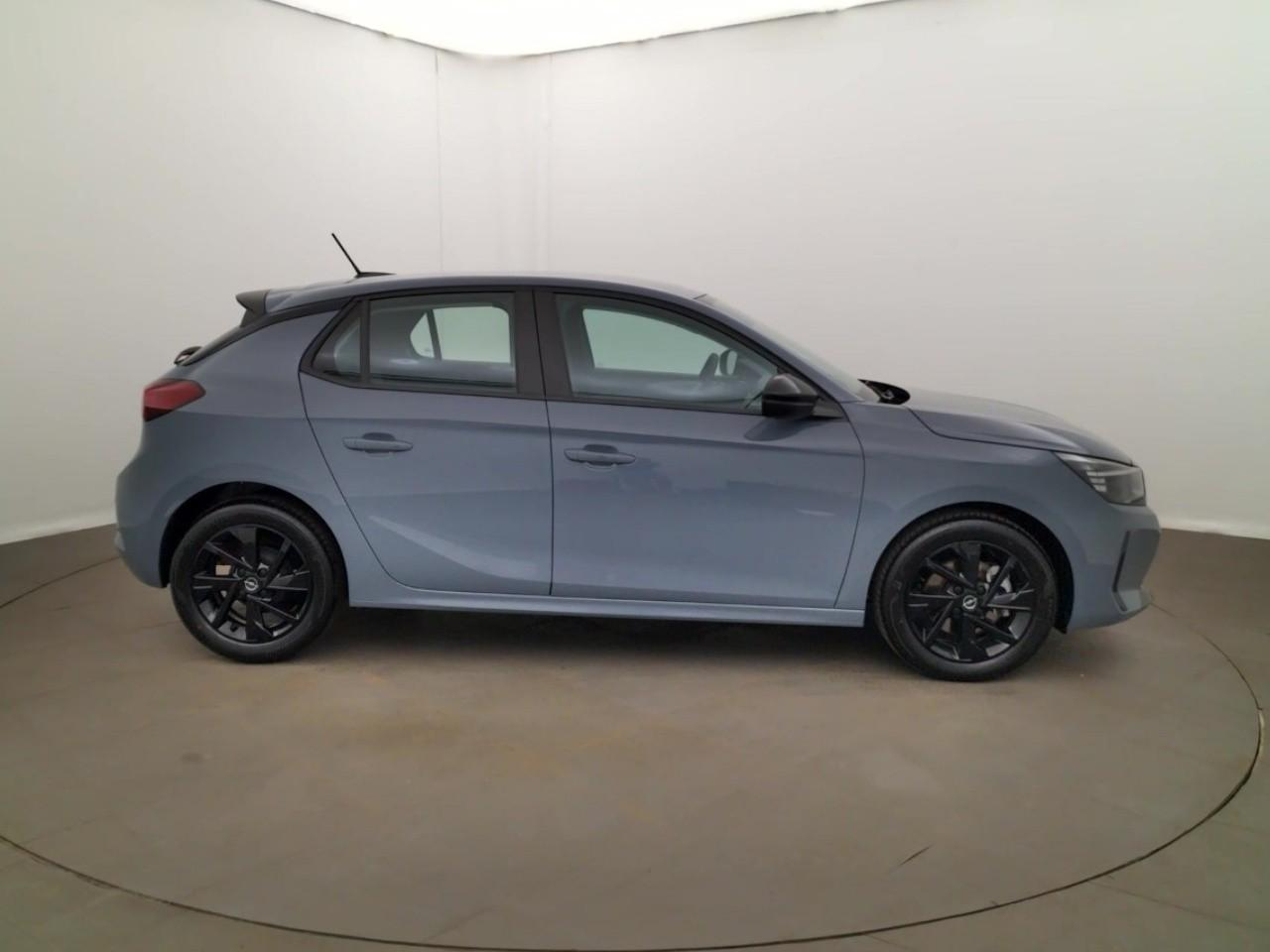 Opel Corsa 1.2 turbo 100 ch bvm6 — photo 6