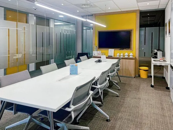 Bureau 45 m²