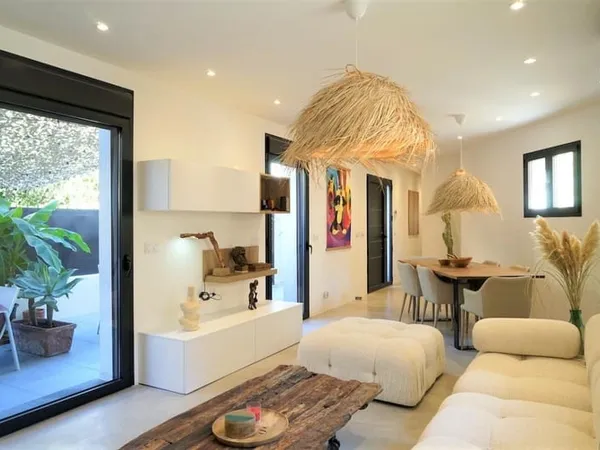 Rare : maison individuelle 110m2 avec garage en plein Libération