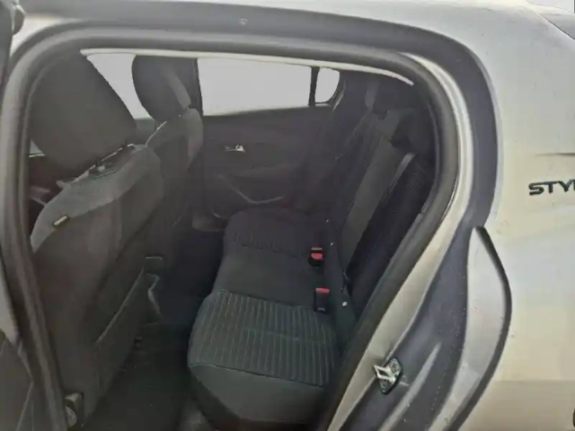Peugeot 208 puretech 75 s&amp;s bvm5 — photo 40