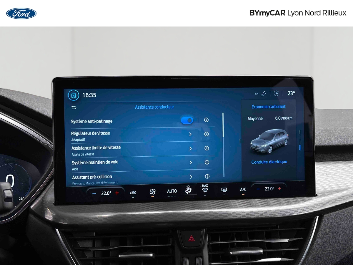 Ford Kuga 2.5 Duratec 180 ch FlexiFuel FHEV E85 Powershift — photo 19