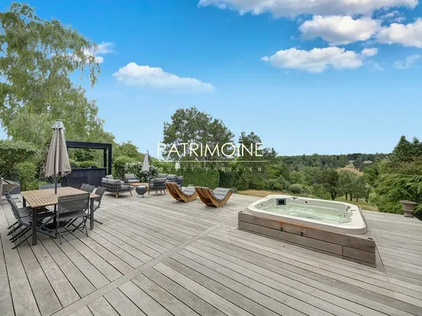 Maison, 7 pièce(s) 203.4 m2