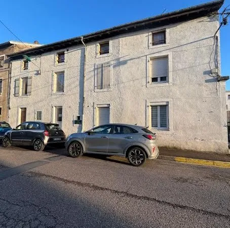 Appartement 7 pièces 104 m²