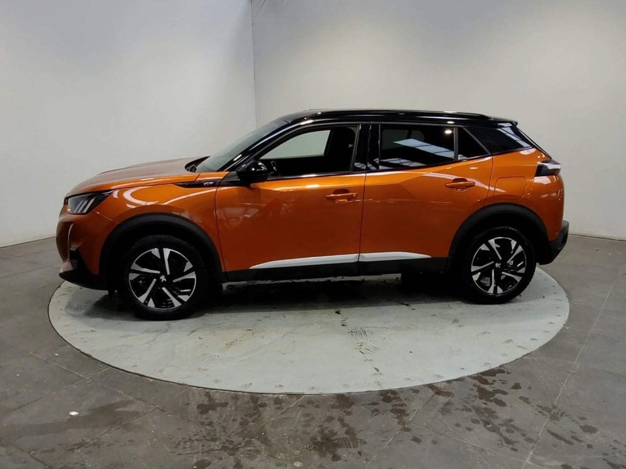 Peugeot 2008 puretech 130 s&s bvm6 gt — photo 2