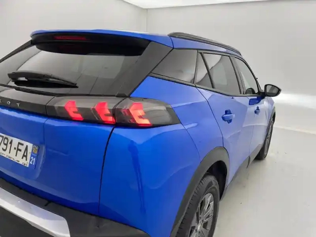 Peugeot 2008 puretech 130 s&amp;s eat8 — photo 31