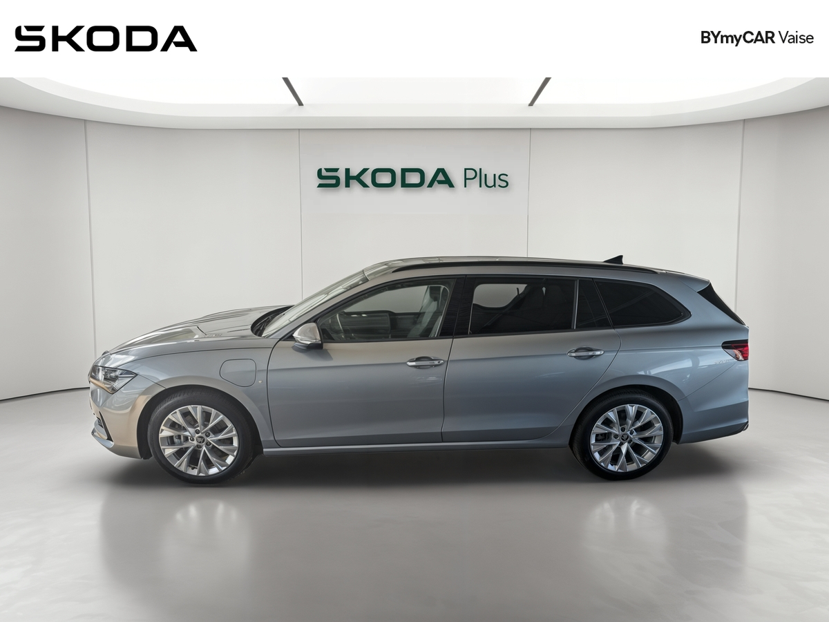 Skoda Superb Combi 1.5 TSI 204 ch PHEV DSG6 — photo 2