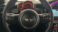 Mini Mini Cooper D 116ch Chili — photo 25