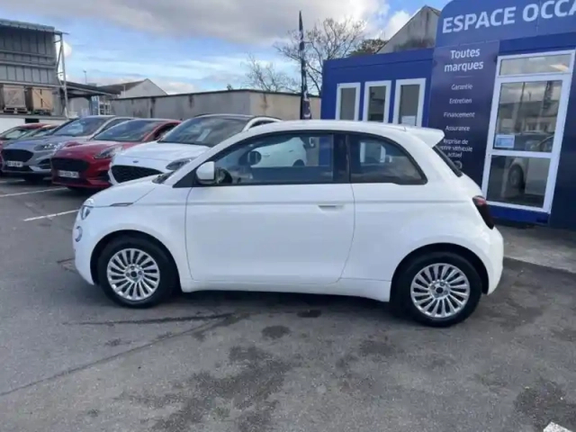 Fiat 500 e 95ch action — photo 8