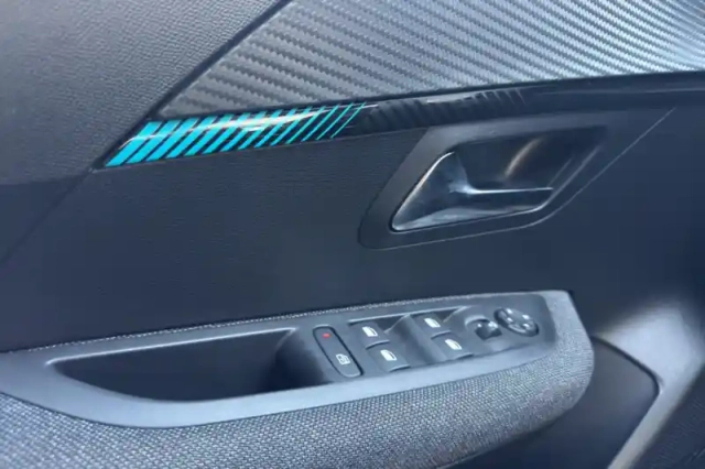 Peugeot 208 bluehdi 100 s&amp;s bvm6 — photo 22