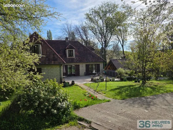 Maison 7 pièces 200 m²