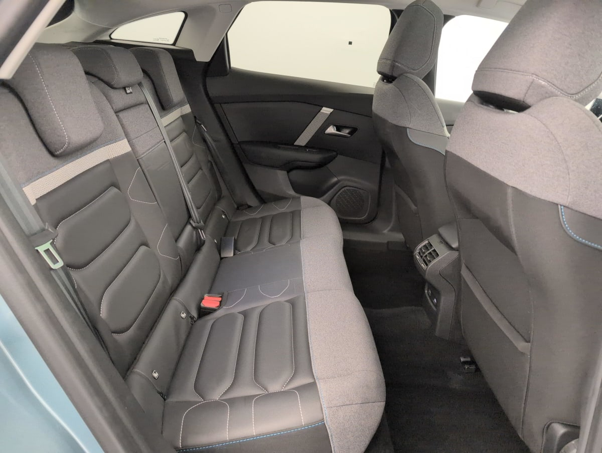 Citroën C4 — photo 10