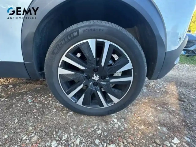 Peugeot 2008 puretech 130 s&amp;s eat8 — photo 11