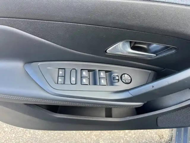 Peugeot 308 sw bluehdi 130ch s&amp;s eat8 — photo 16