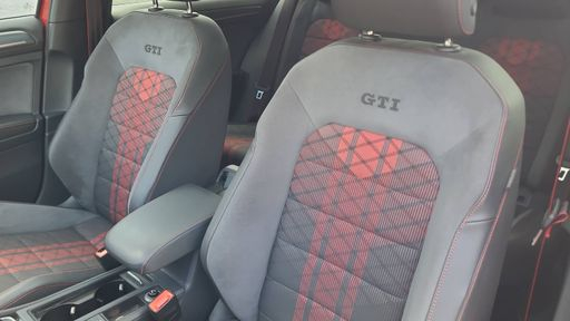 Volkswagen Golf GTI 2.0 TFSI 290 DSG7 - Tcr – 2019 – 72400 km – Essence – Boîte Automatique — photo 34