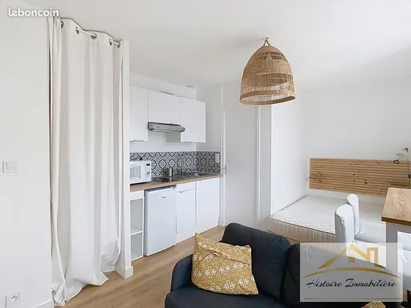 Studio 1 pièce 18 m²