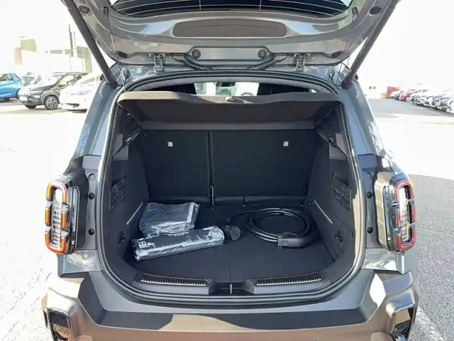 Renault 4 renault  e-tech electrique 150 ch autonomie confort — photo 52
