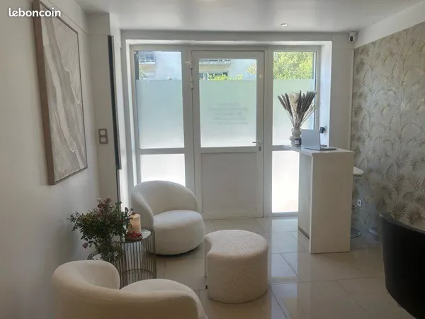 Salon à vendre