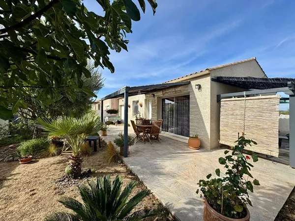 Maison de plain-pied 3 pièces 64 m²