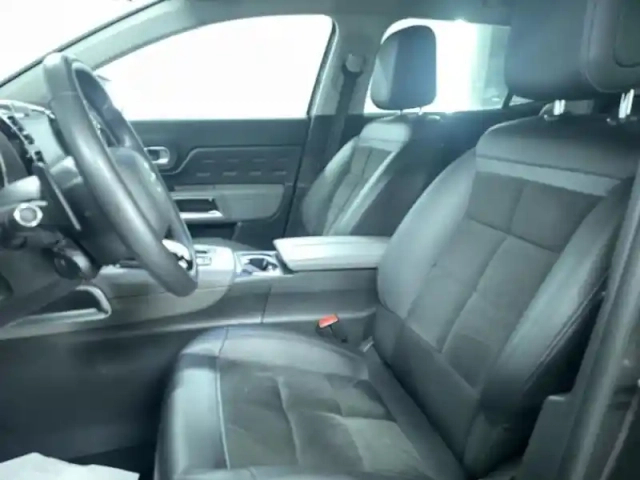 Citroën C5 Aircross hybrid rechargeable 225ch shine ë-eat8 — photo 21