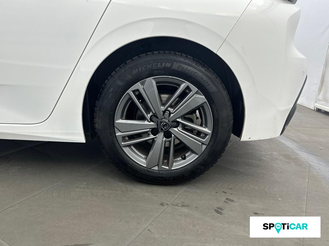 Peugeot 308 1.2 puretech 130ch s&s active pack — photo 11