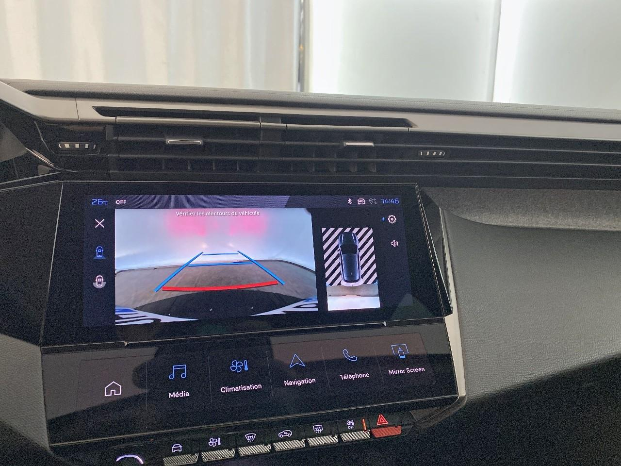 Peugeot 308 hybrid 145 e-dcs6 allure — photo 17