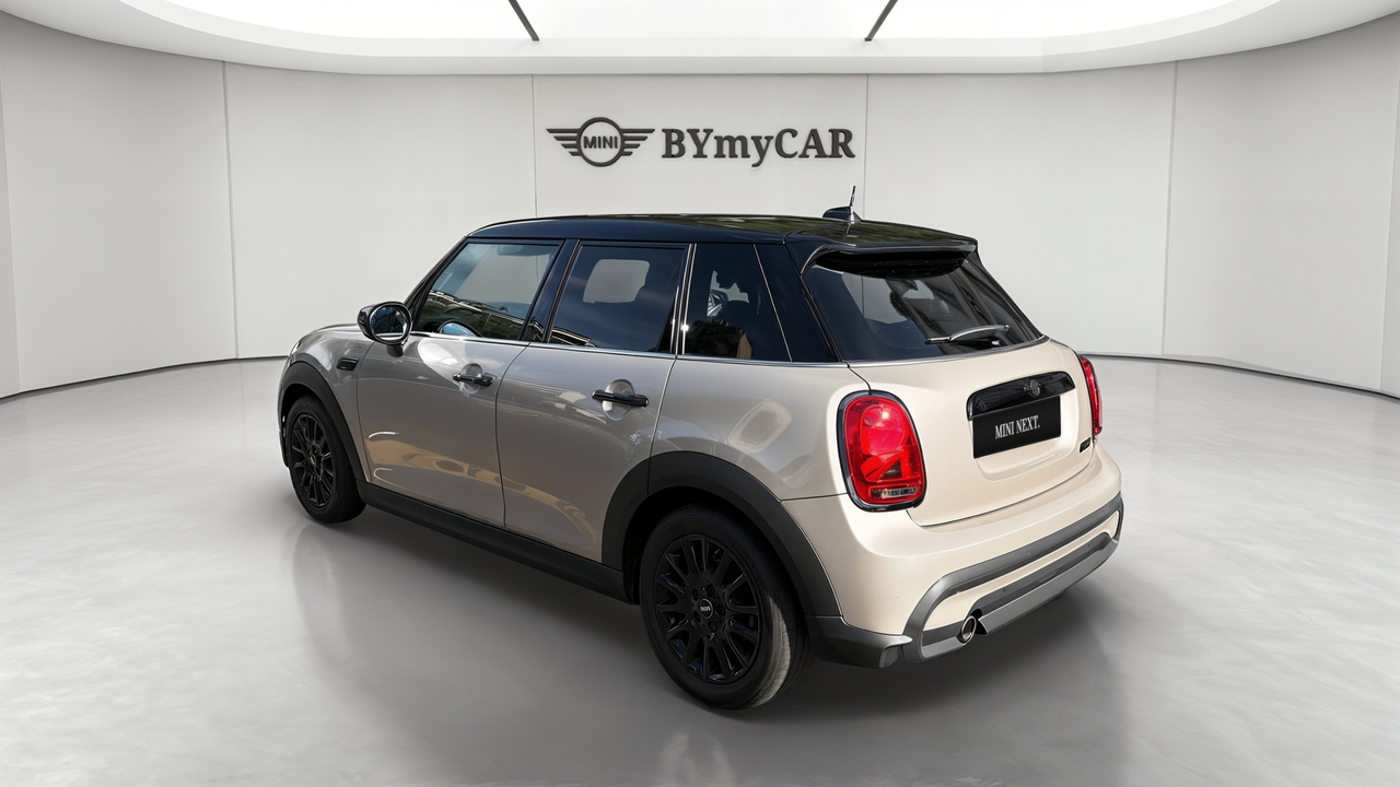Mini Hatch 5 Portes Cooper 136 ch DKG7 — photo 3
