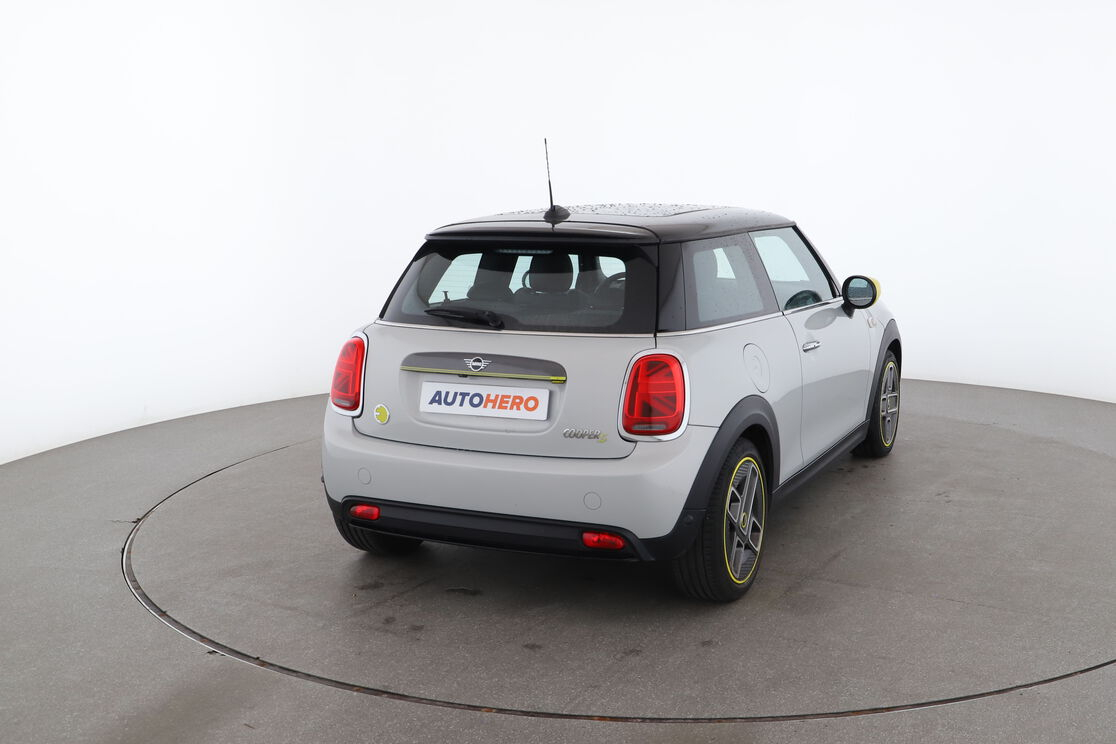 MINI MINI Cooper SE Finition Business — photo 5