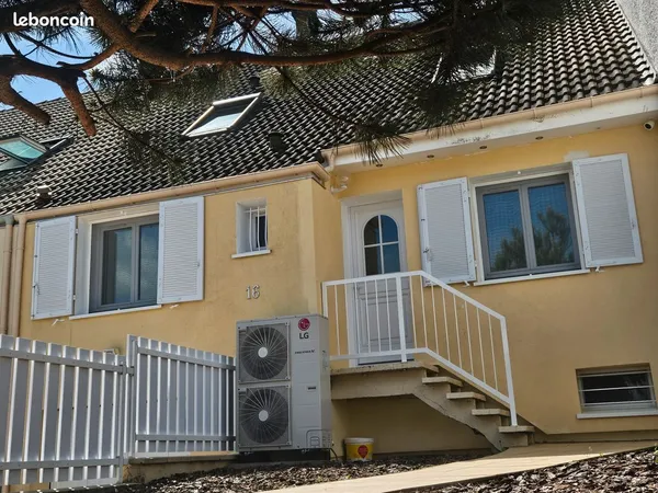 Maison - 08 pièces - 156 m² surface au sol - 133 m² Loi Carrez - CESSON LA FORET