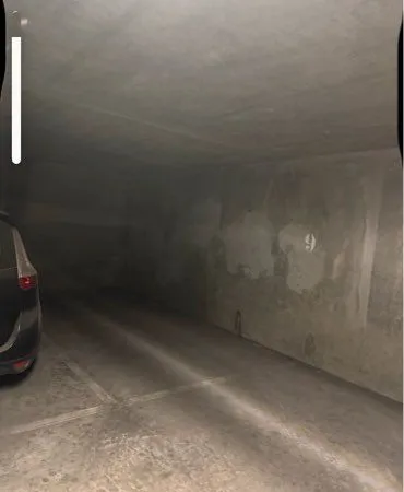Location parking voiture couverte