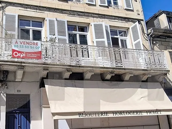 Immeuble 5 pièces 177 m²