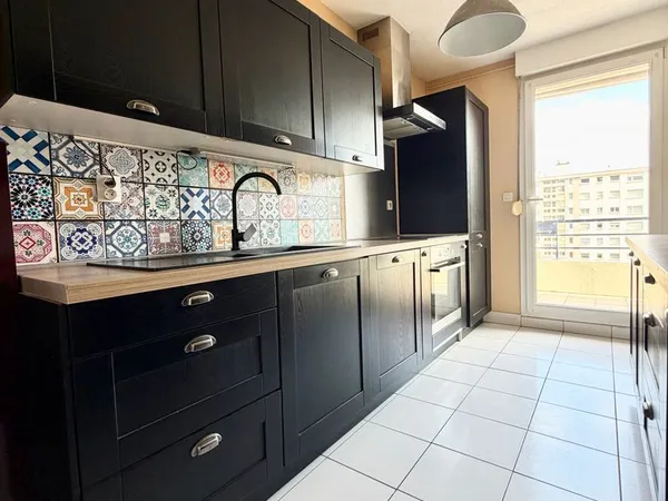 Appartement 4 pièces 80 m²