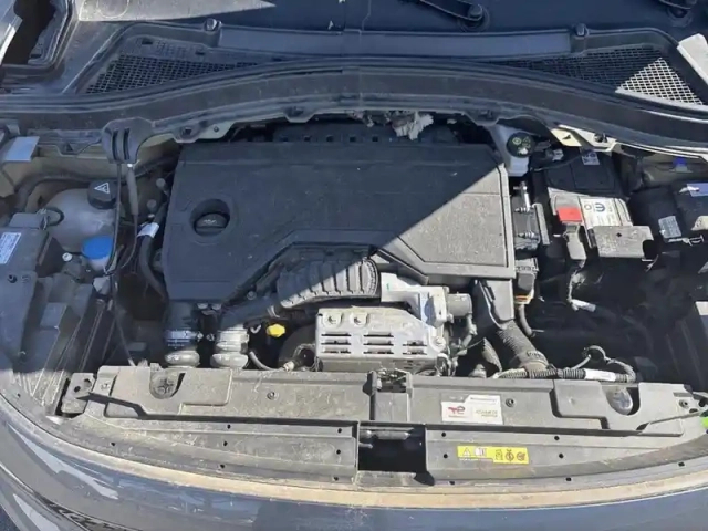 Citroën C3 turbo 100 ch bvm6 plus — photo 7