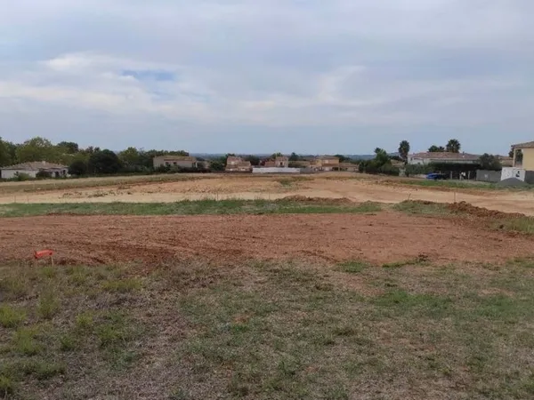 Terrain 465 m²