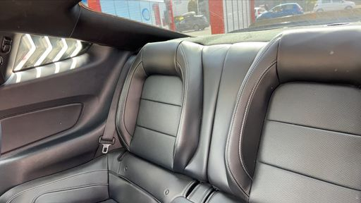 Ford Mustang 2.3 EcoBoost 317 - Fastback – 2019 – 84526 km – Essence – Boîte Manuelle — photo 29