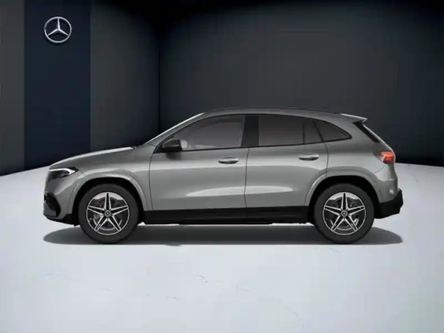 Mercedes Eqa 250+ amg line — photo 2