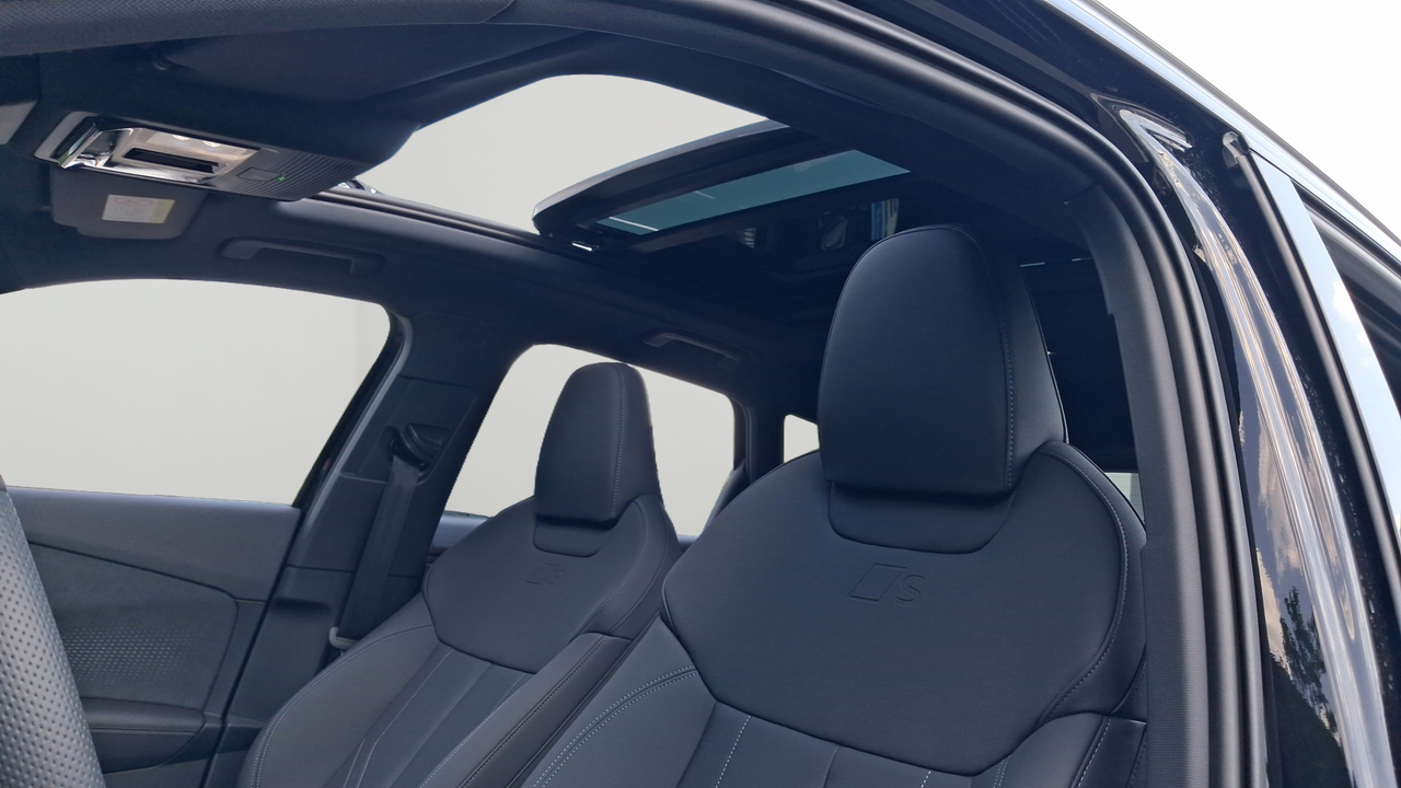 Audi Q3 TFSI 150 ch Hybride S tronic 7 — photo 17