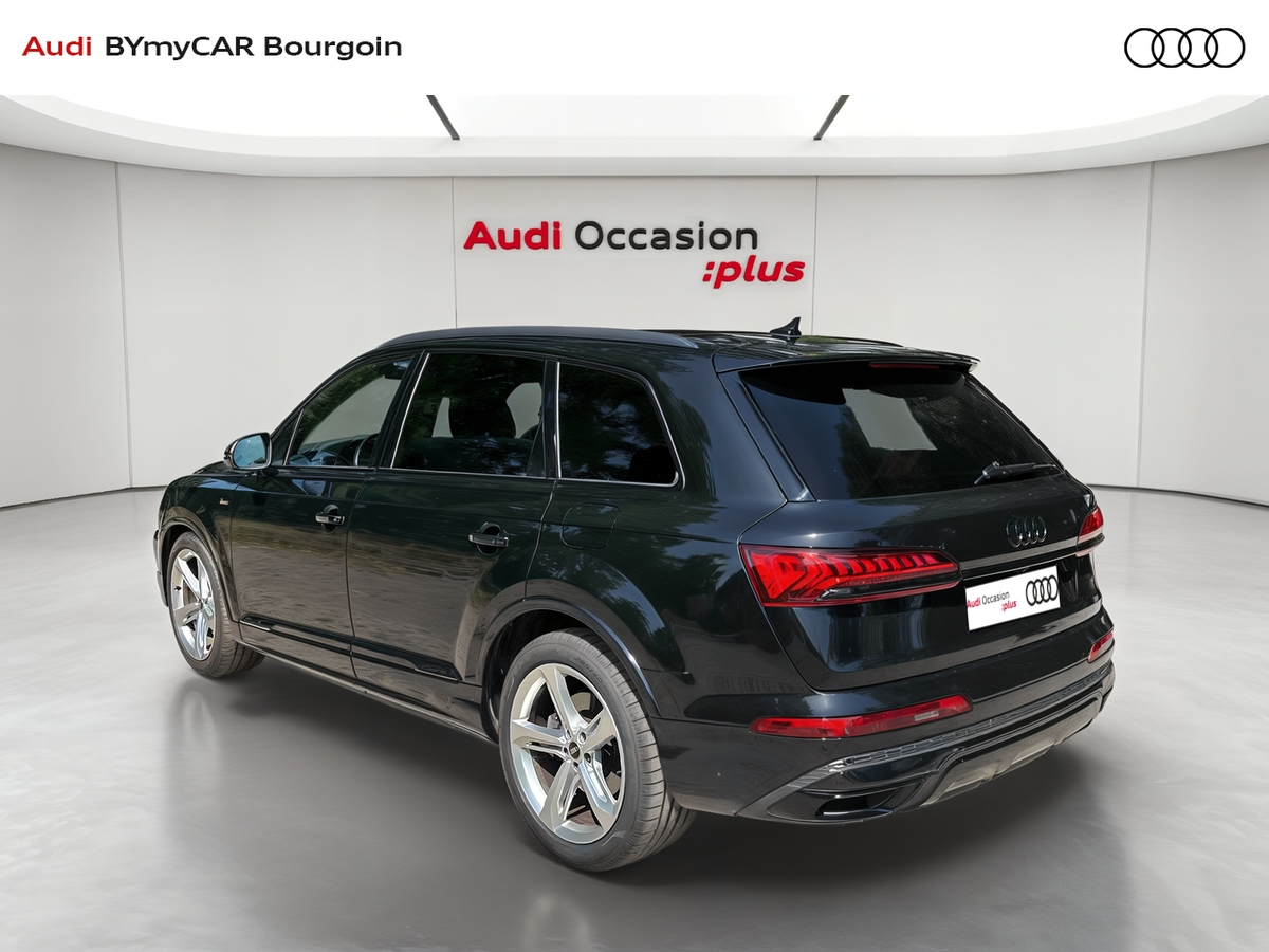 Audi Q7 55 TFSI e 380 Tiptronic 8 Quattro — photo 3