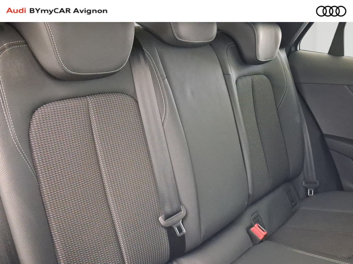 Audi Q2 35 TFSI 150 S tronic 7 — photo 38