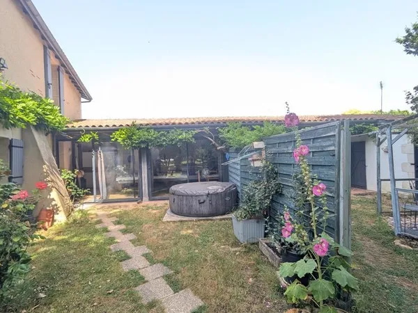 Maison familiale avec appartement indépendant