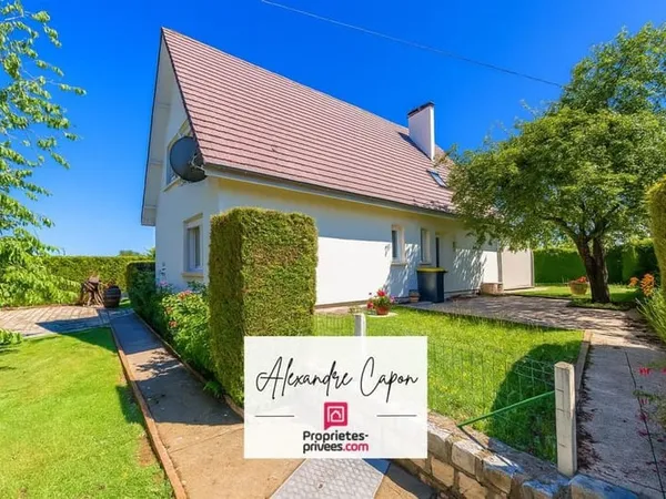 Grande maison familiale avec 6 chambres + dépendance, au calme à Saint-Ouen-de-Thouberville