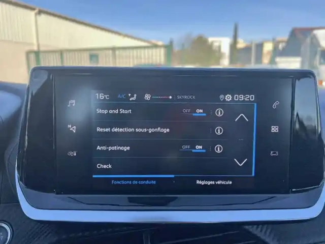 Peugeot 208 bluehdi 100 s&amp;s bvm6 — photo 39