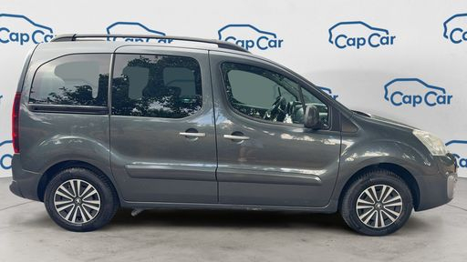 Peugeot Partner TEPEE TPMR 1.2 PureTech 110 - Style – 2017 – 60834 km – Essence – Boîte Manuelle — photo 2