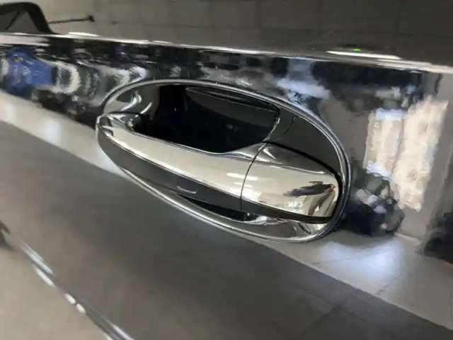 Mercedes Classe A 250 e amg line — photo 19
