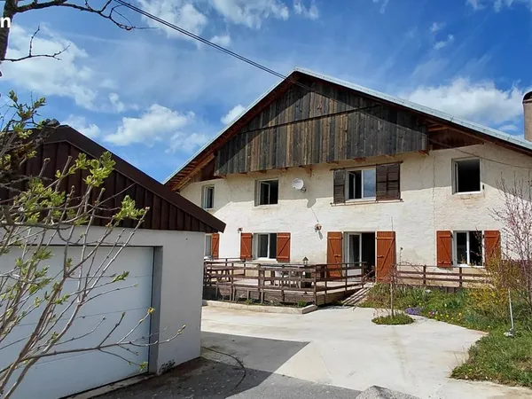 Ferme 6 pièces 240 m²