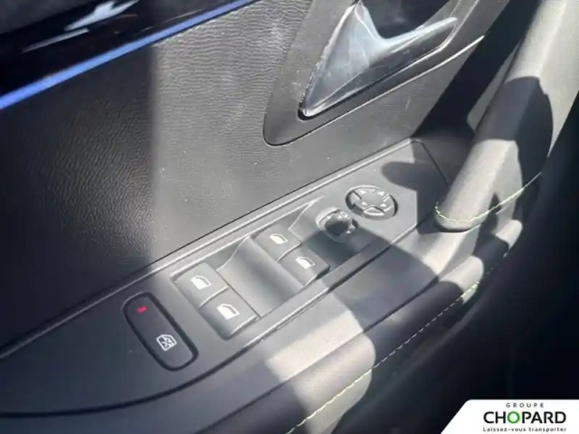 Peugeot 208 hybrid 145 ch e-dcs6 — photo 22
